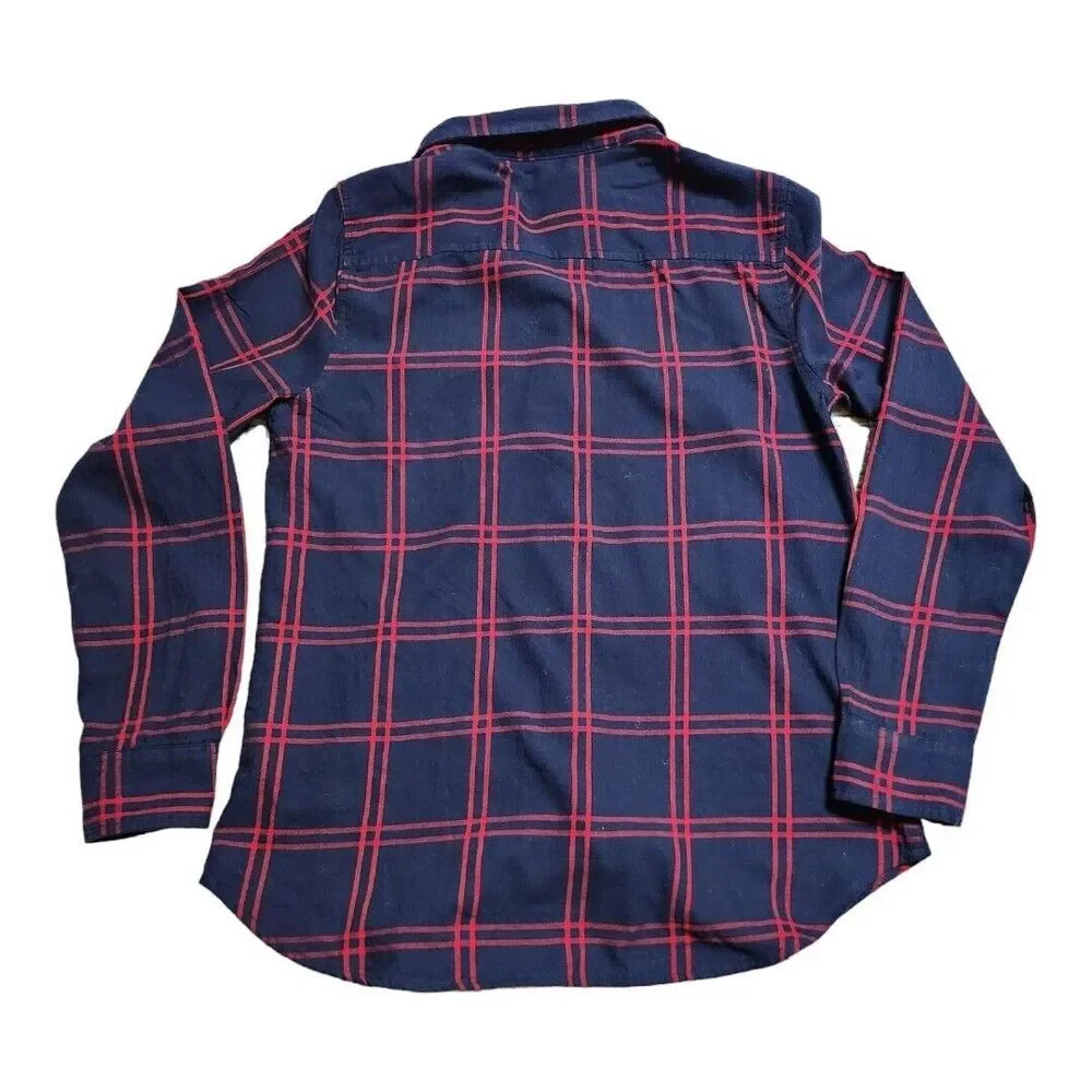 NWT Gap Women's Boyfriend Fit 100% Cotton Medium Button-Up Red Blue Plaid Top‎ - Picture 2 of 10